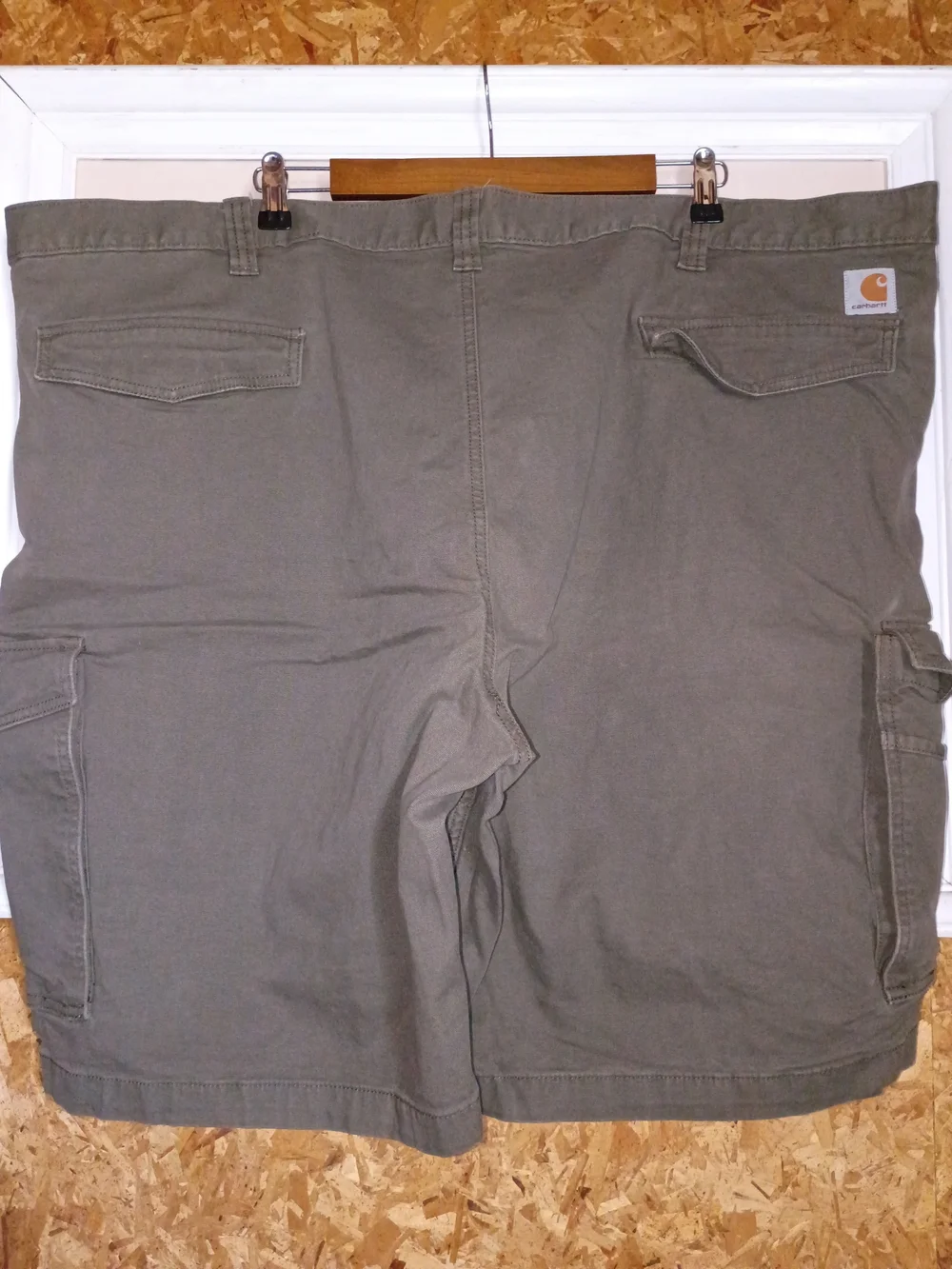 Carhartt Relaxed Fit Men's Jeans in Dark
